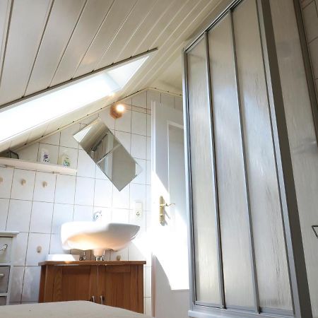 Schone Dachgeschosswohnung In Villa Mit Zentrumsnaher Lage Schleiz Ngoại thất bức ảnh